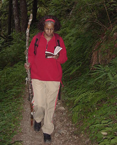 What? Everyone doesn't read while they hike? 