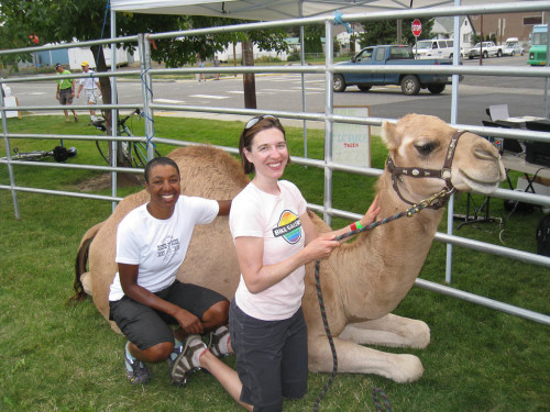 Kronda and Jess with a Camel on Cycle Oregon